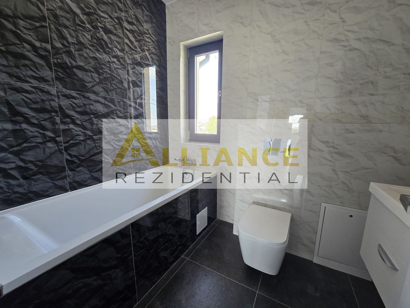 Vila 3 Camere | Gata de mutare - Poză 9