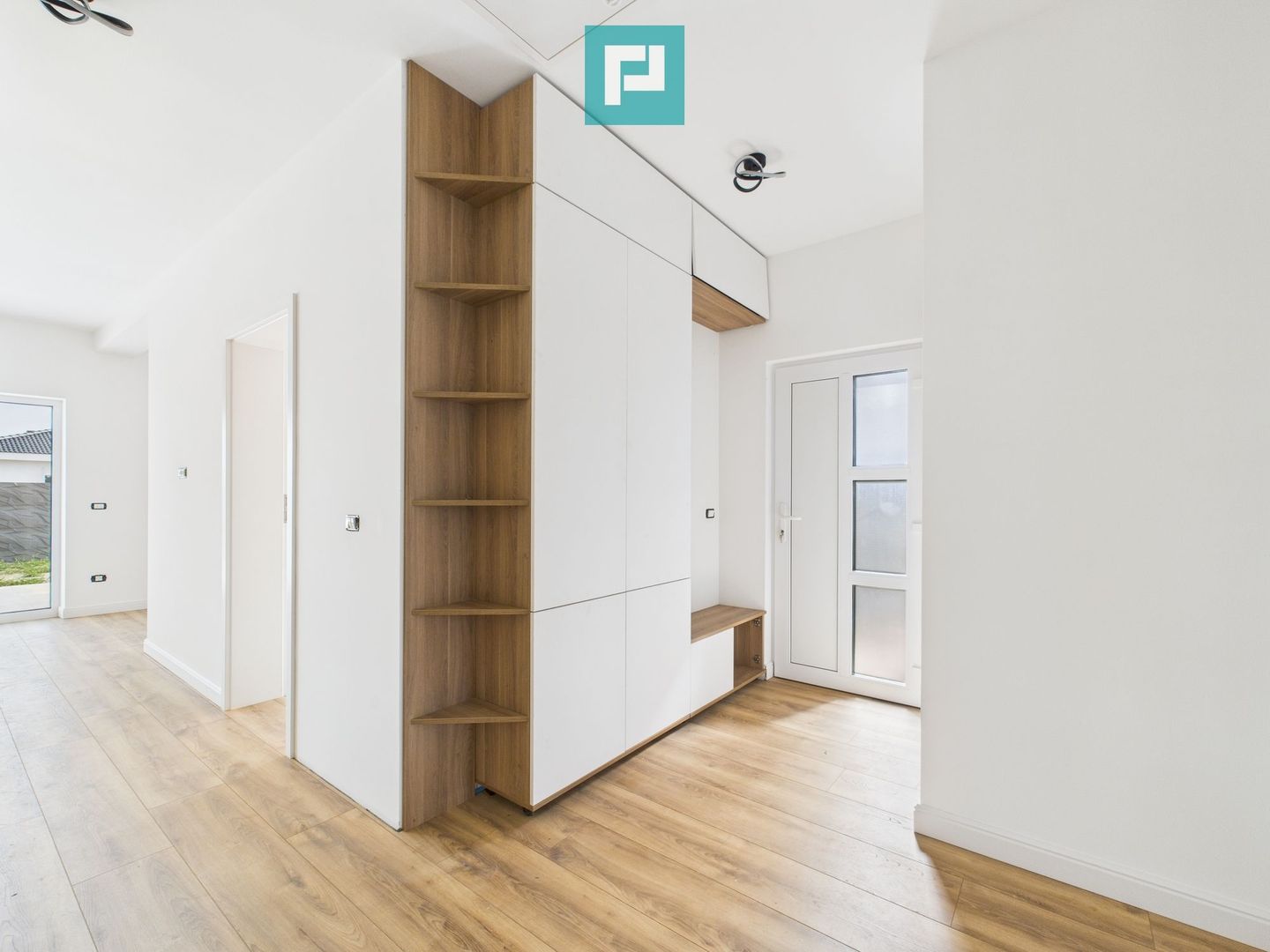 Duplex modern  – la doar 4 km de Timișoara - Poză 1