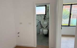 Duplex Mosnita Noua-finisat, curte amenajata - Poză 9