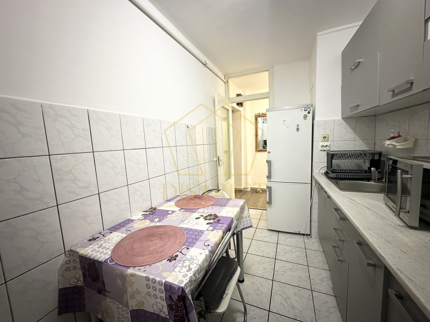 Apartament spatios cu 2 camere | Zona Girocului - Poză 9
