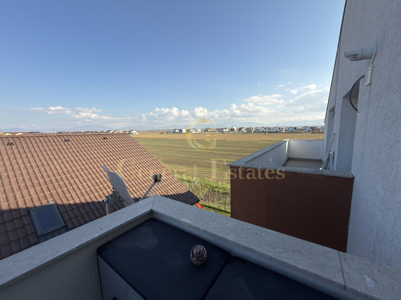 Apartament 2 camere Sanpetru cu parcare inclusă - Poză 12