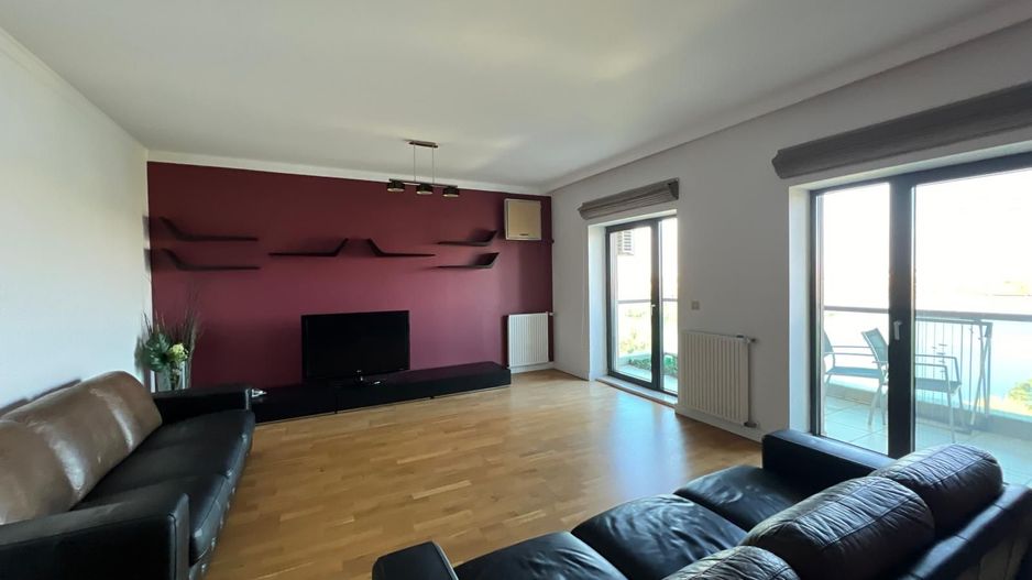 Inchiriere apartament 3 camere | Vedere spre lac | Emerald Residence - Poză 1