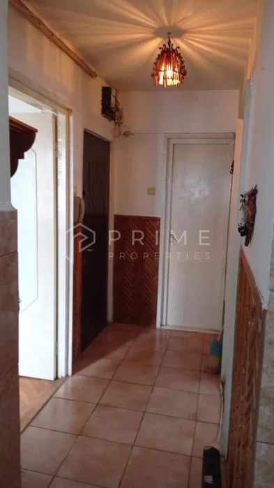 Apartament ideal pentru amenajare, confort 2 sporit – 3 camere, Dâmbu - Poză 6