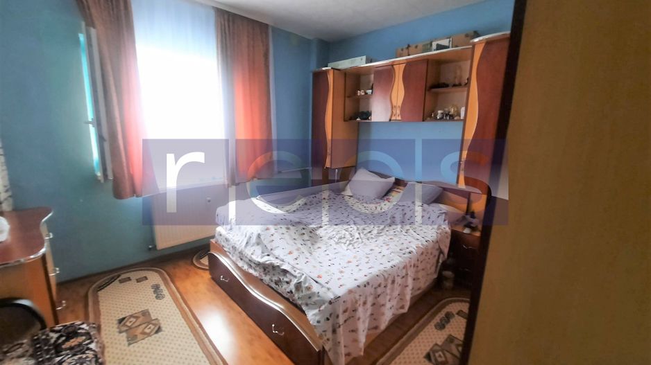 APARTAMENT 4 CAMERE GHENCEA   | BLOC REABILITAT AN CONSTRUCTIE 1985 - Poză 7