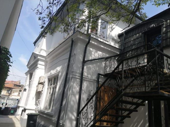 De vanzare Vila interbelica consolidata, Calea Victoriei, Cismigiu - Poză 14