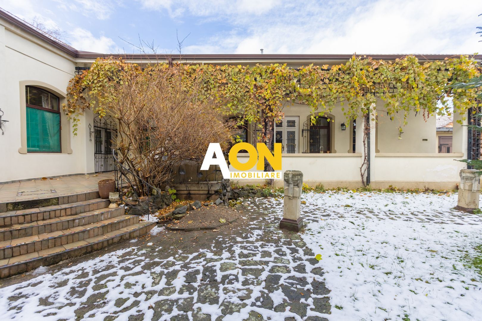 Casa din secolul XIX, ultrafinisata, ultracentral, 855 mp teren - Poză 22