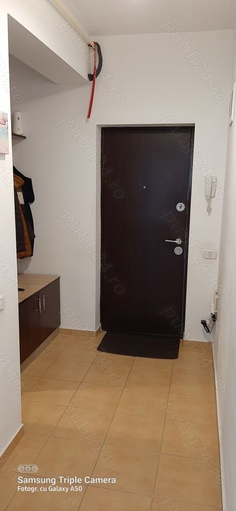 inchiriez apartament 3 camere ,loc parcare - Poză 8