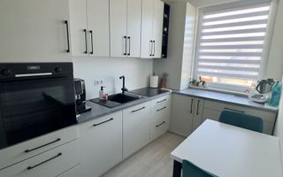 Apartament modern cu 3 camere, 70 mp, Baciu, zona Primăriei - Poză 1
