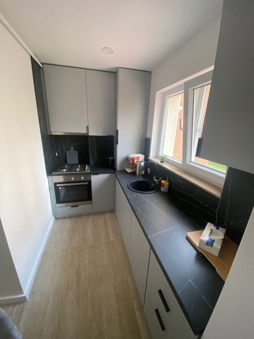 COSMOPOLIS - Apartament Tip studio cu 123 mp gradina,complet mobilat - Poză 5