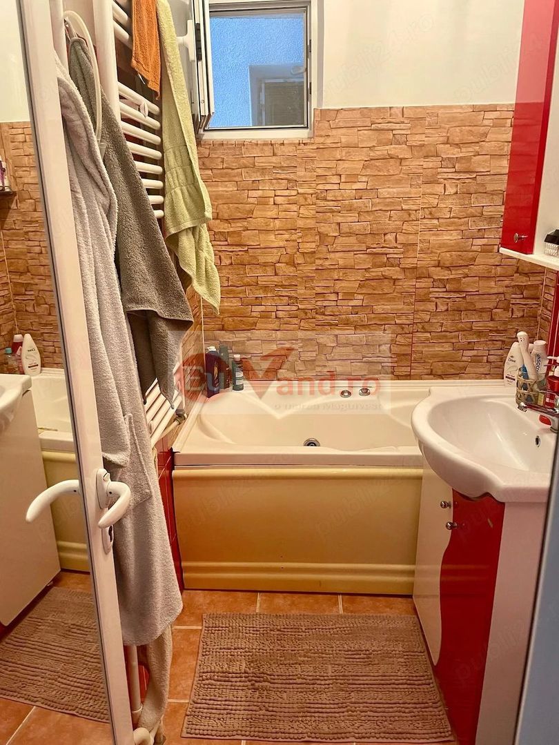 De inchiriat apartament 2 camere,Micro 21, etaj 2, 400 euro - Poză 6