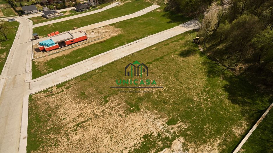 Teren intravilan - Calea Lui Traian - Zona Cetatuia - Poză 8