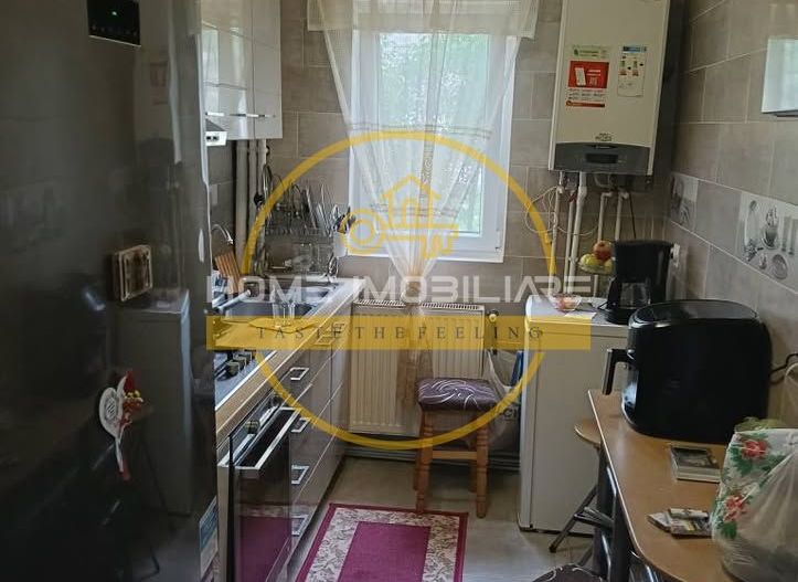 Etaj 2, Fara Risc, 3 camere zona Mircea cel Batran - Poză 4