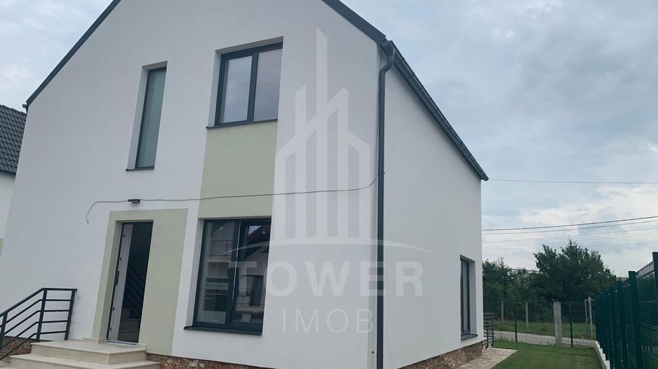 Casă de vânzare cu 4 camere | Loc. Cristian - Poză 2