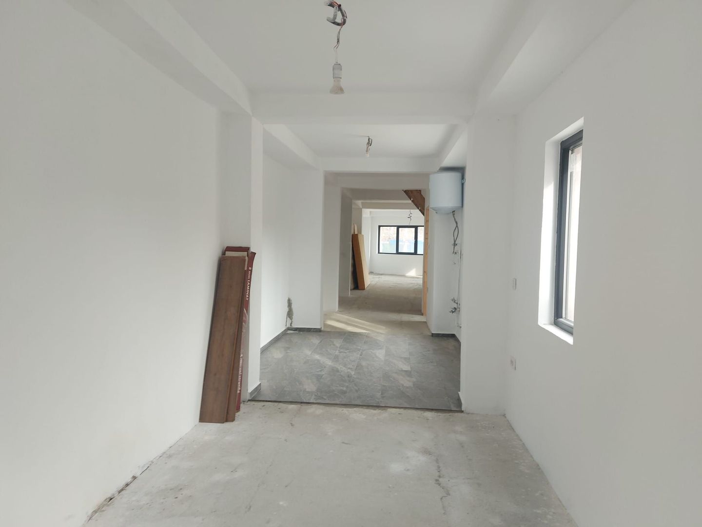 Casa/Vila 6 camere Piata Victoriei, Buzesti / An 2023 - Poză 31