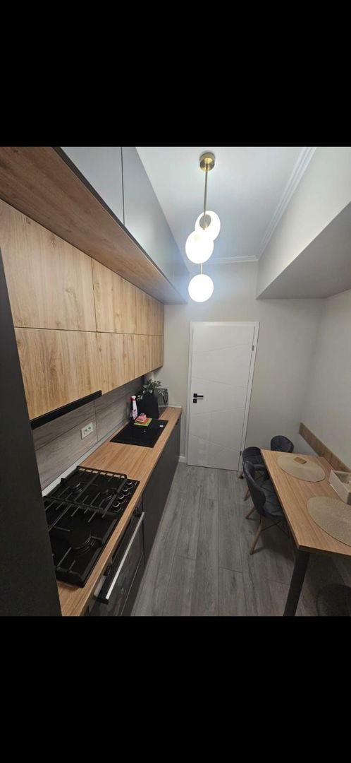 De inchiriat apartament 2 camere Exigent Plaza/Centrala proprie - Poză 7