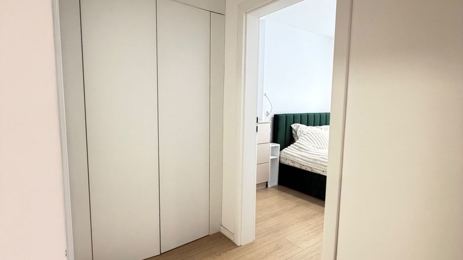 Apartament 2 camere, terasa, etaj intermediar, boxa, parcare - Poză 8