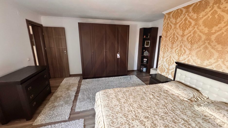 Apartament modern 3 camere 80 mp utili parcare in curte Ultracentral - Poză 4