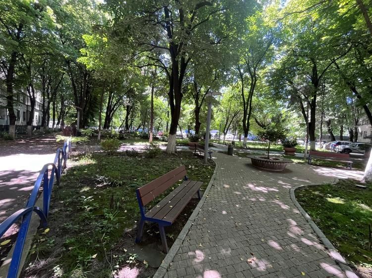 Apartament 2 camere.  Cu Centrala. La 2 min. metrou Brancoveanu. - Poză 1