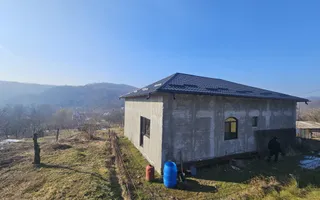 Casă pe platou, liniște și natură – Boțești, Argeș - Poză 19