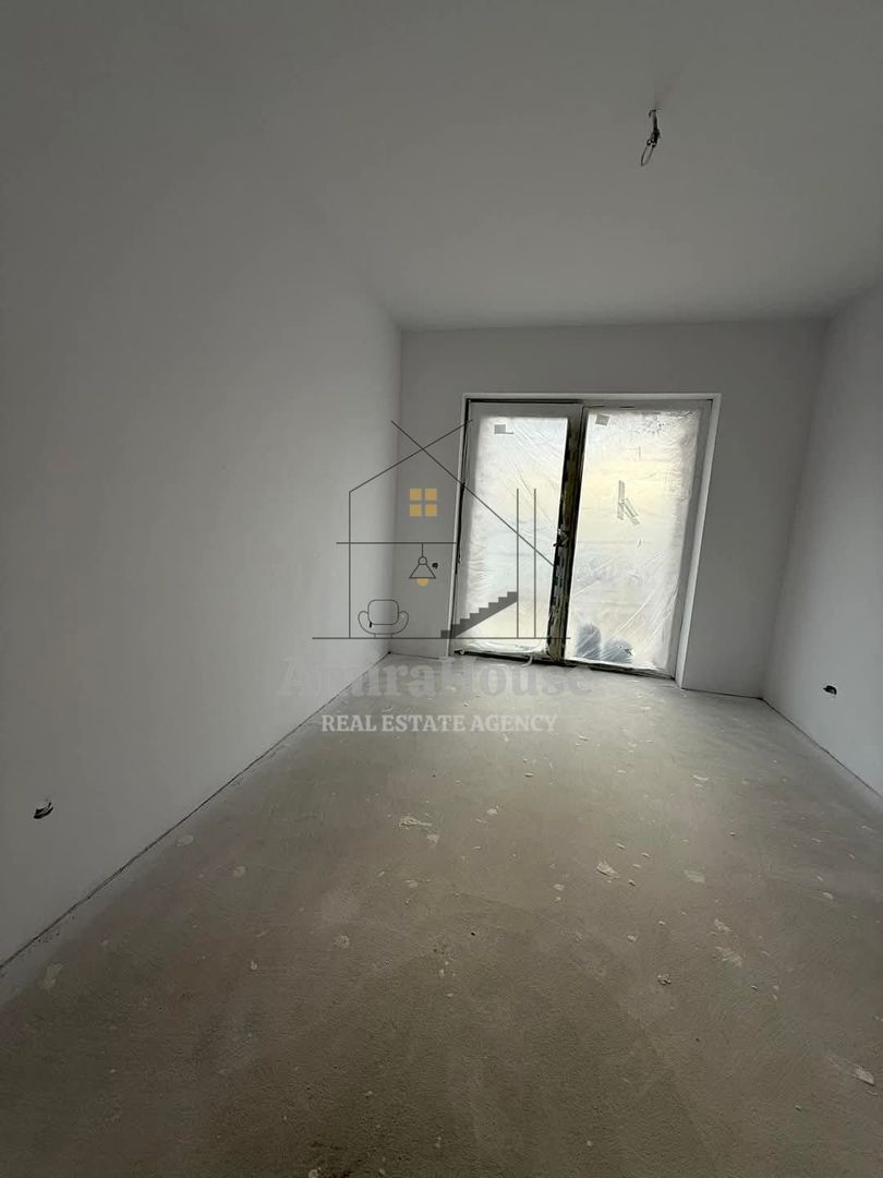 Casa individuala, teren 750 mp, Chinteni cu panorama spre lac - Poză 12