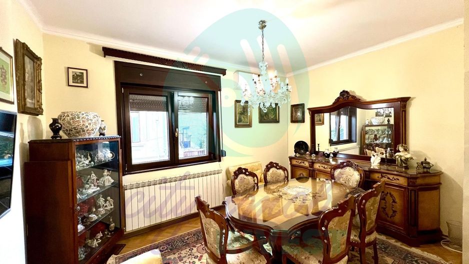 Apartament elegant | Curte generoasă | Lângă parcul Cişmigiu - Poză 3