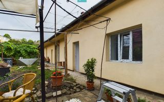 Apartament  2 camere la curte comună - Poză 2