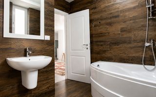 Apartament 2 camere, 61 mp, semidecomandat, et. 3, Cartierul Visoianu, Iași - Poză 1