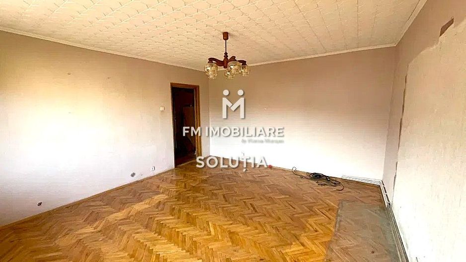 Apartament 3 camere, decomandat, Petru Rareș, etaj intermediar! - Poză 2