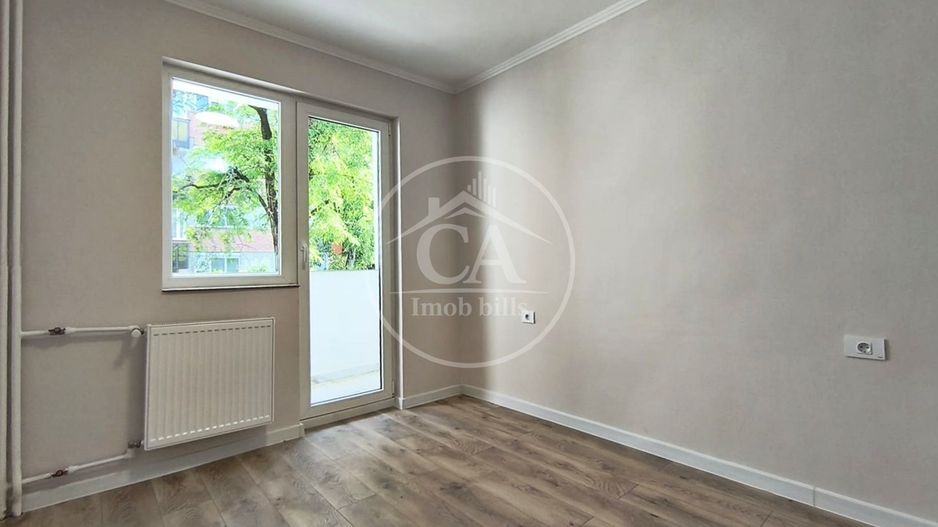 Apartament de vânzare cu 2 camere în zona Rogerius, Oradea - Poză 4