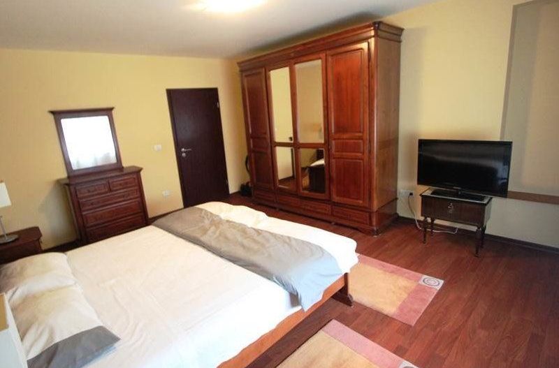 Langa Facultatea de Medicina / Apartment near University of Medicine - Poză 6