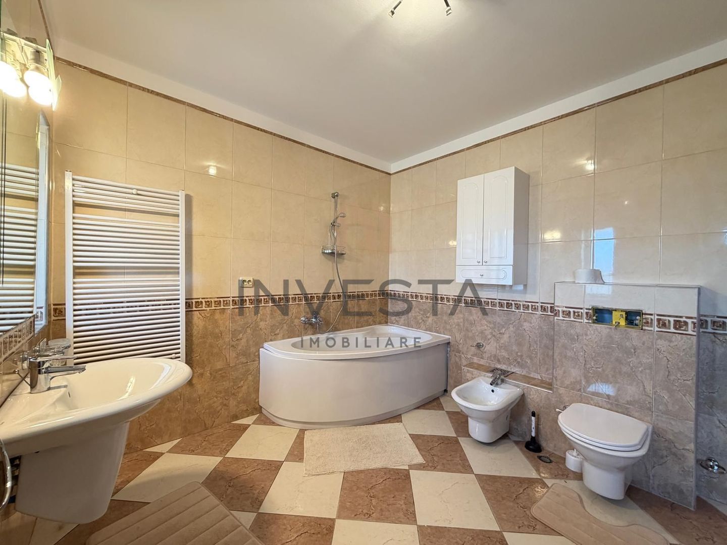 Casa spatioasa de 280 mp de inchirat, cartier Manastur, zona Campului - Poză 26
