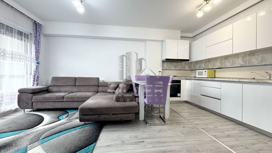 Apartament cu 3 camere la cheie! - Poză 1
