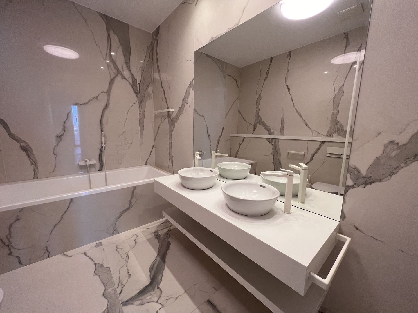 Apartament spectaculos 3 camere | Vedere Parcul Verdi și Lacul Floreasca - Poză 11