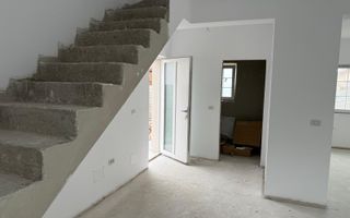 Duplex in Sanandrei | Toate utilitatile | 2 bai | Poarta acces auto | - Poză 14