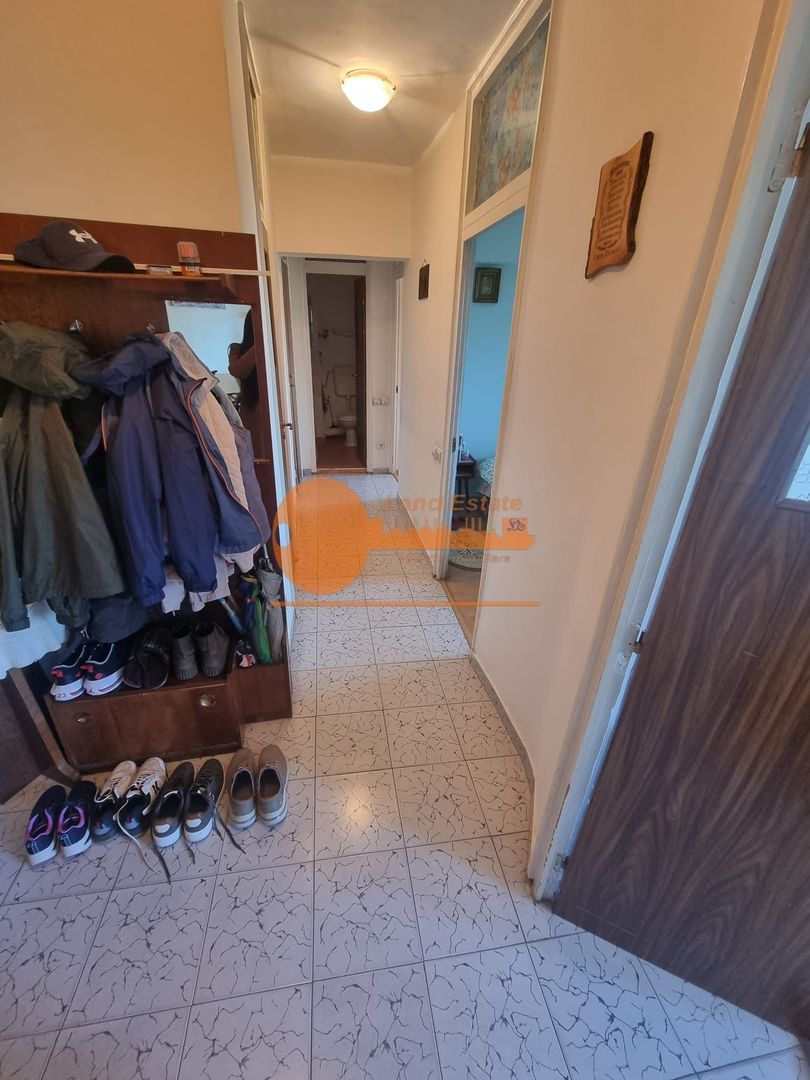 3 Camere la 3 minute Metrou Crangasi- Parc - Bloc Reabilitat - Poză 9