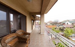 Vila multifunctionala langa Montessori House - Poză 5