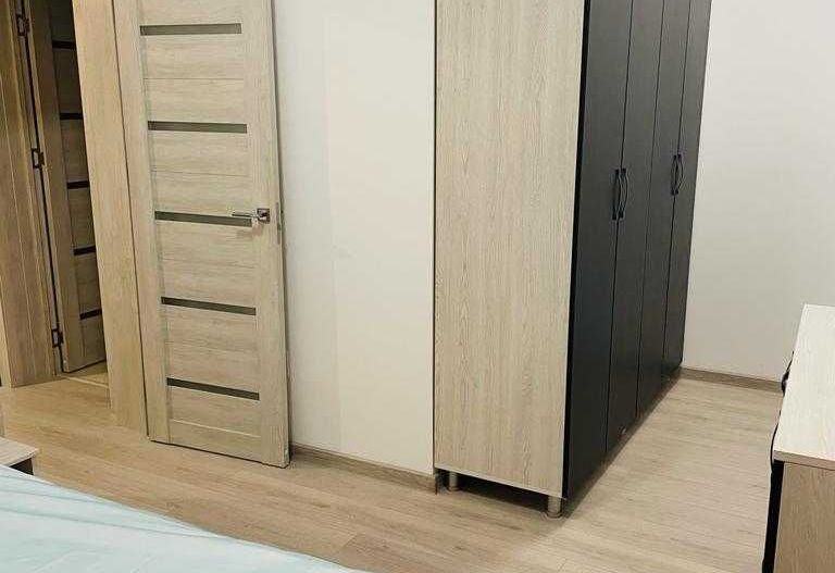 Închiriez apartament 3 camere, Mihai Bravu, centrală bloc, metrou 1min - Poză 7