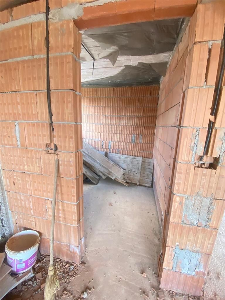 Sacalaz casa la rosu - Poză 5