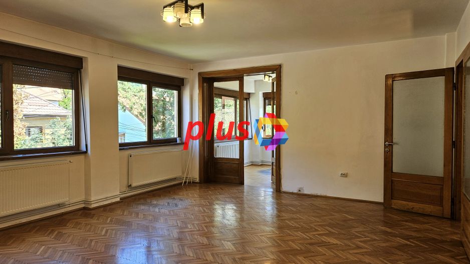 Casa deosebita cu 6 camere Central Brașov - 210 mp - Poză 12