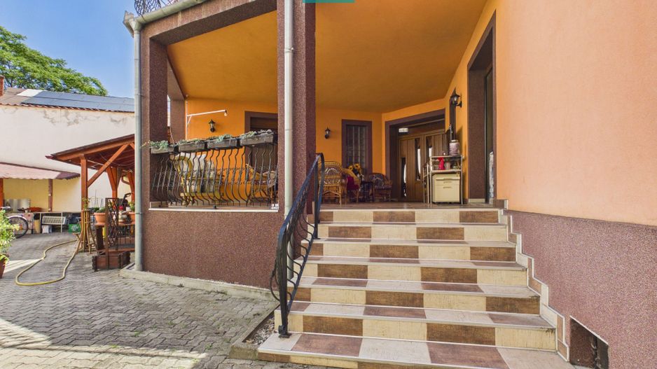 Casă ultracentrală cu 6 camere pentru investiții - Poză 19