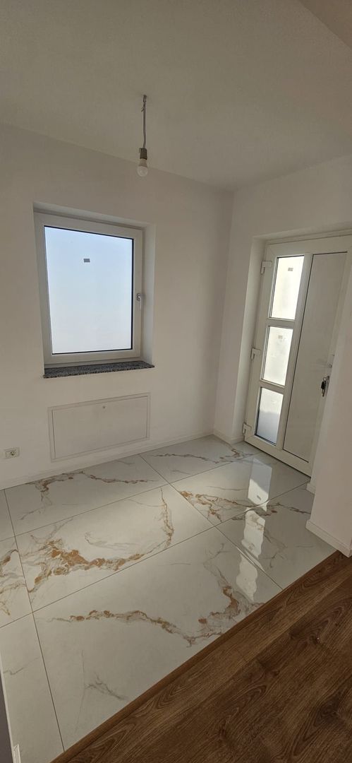 Duplex De Vanzare I Ipotesti, Suceava I Pret: 140.000 € - Poză 17