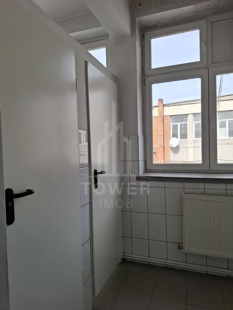 Cladire  de inchiriat pretabila productie, sau sala de evenimente, birouri etc - Poză 6