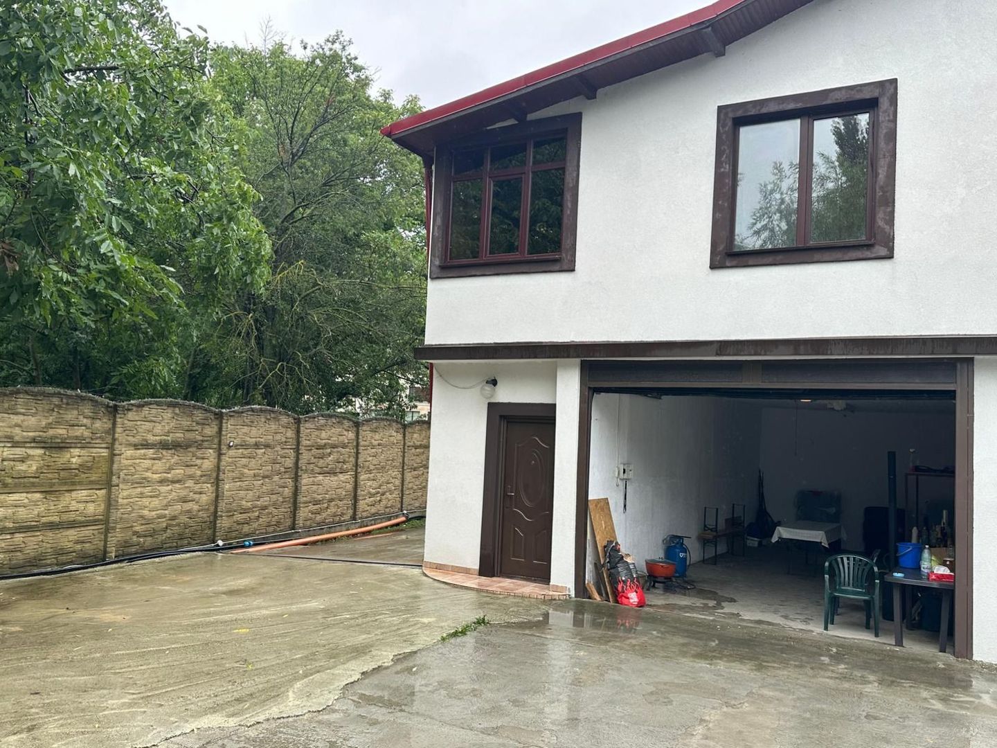 Casă complet renovată cu 4 camere și garaj generos Băneasa, Sector 1 - Poză 2