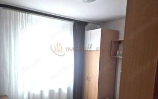Apartament 2 camere Dacia (bloc cu acoperis) - Poză 2