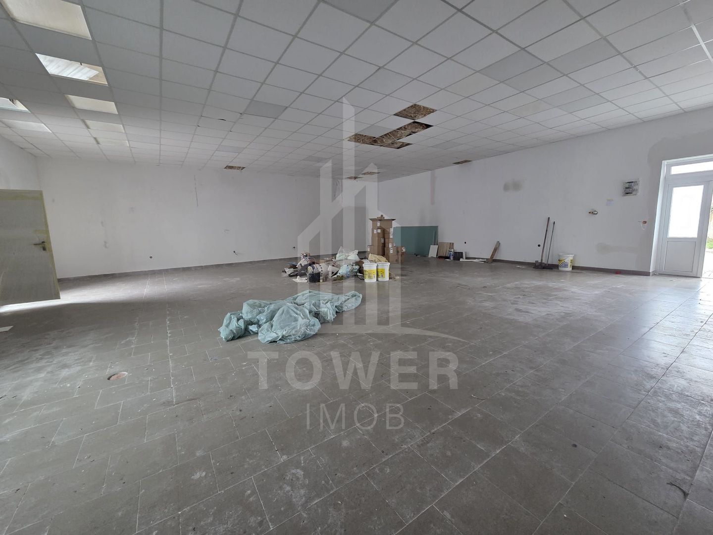 Spațiu comercial de închiriat- Sibiu-Zona Calea Dumbravii - Poză 5