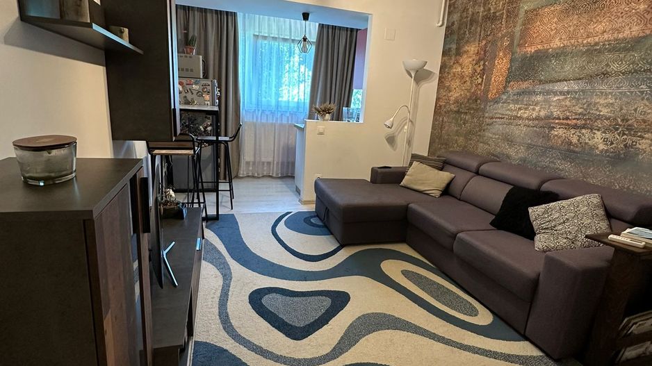 Apartament tip duplex, trei camere, Aparatorii Patriei, 95.900€ - Poză 1