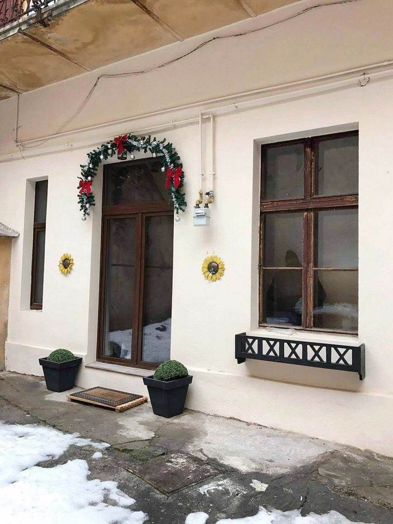 Studio renovat mobilat si utilat,Brasov,centrul istoric - Poză 14