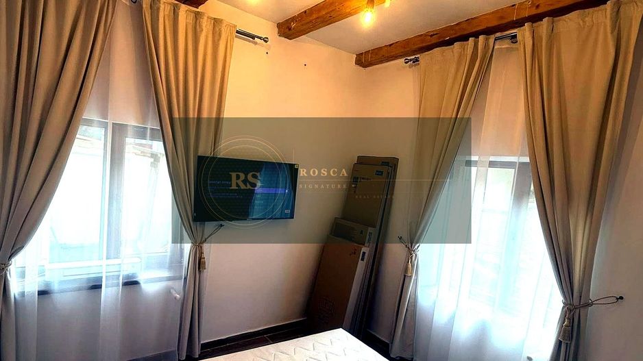 Garsonieră la casă | Renovată complet | Schei, Brașov - Poză 1
