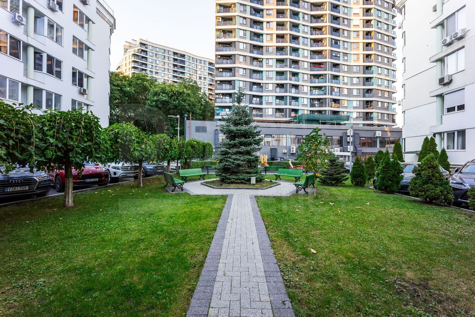 Apartament 4 camere, 160 mp, str. Nadejda Russo, Rîșcani - Poză 30