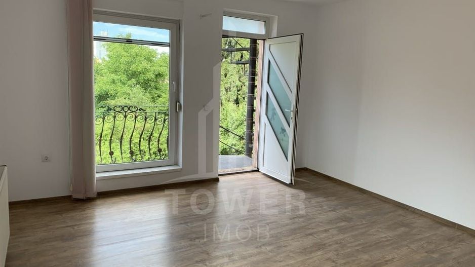 Casă de vânzare single, zona ultracentrală in apropiere de Parcul Sub Arini. - Poză 1